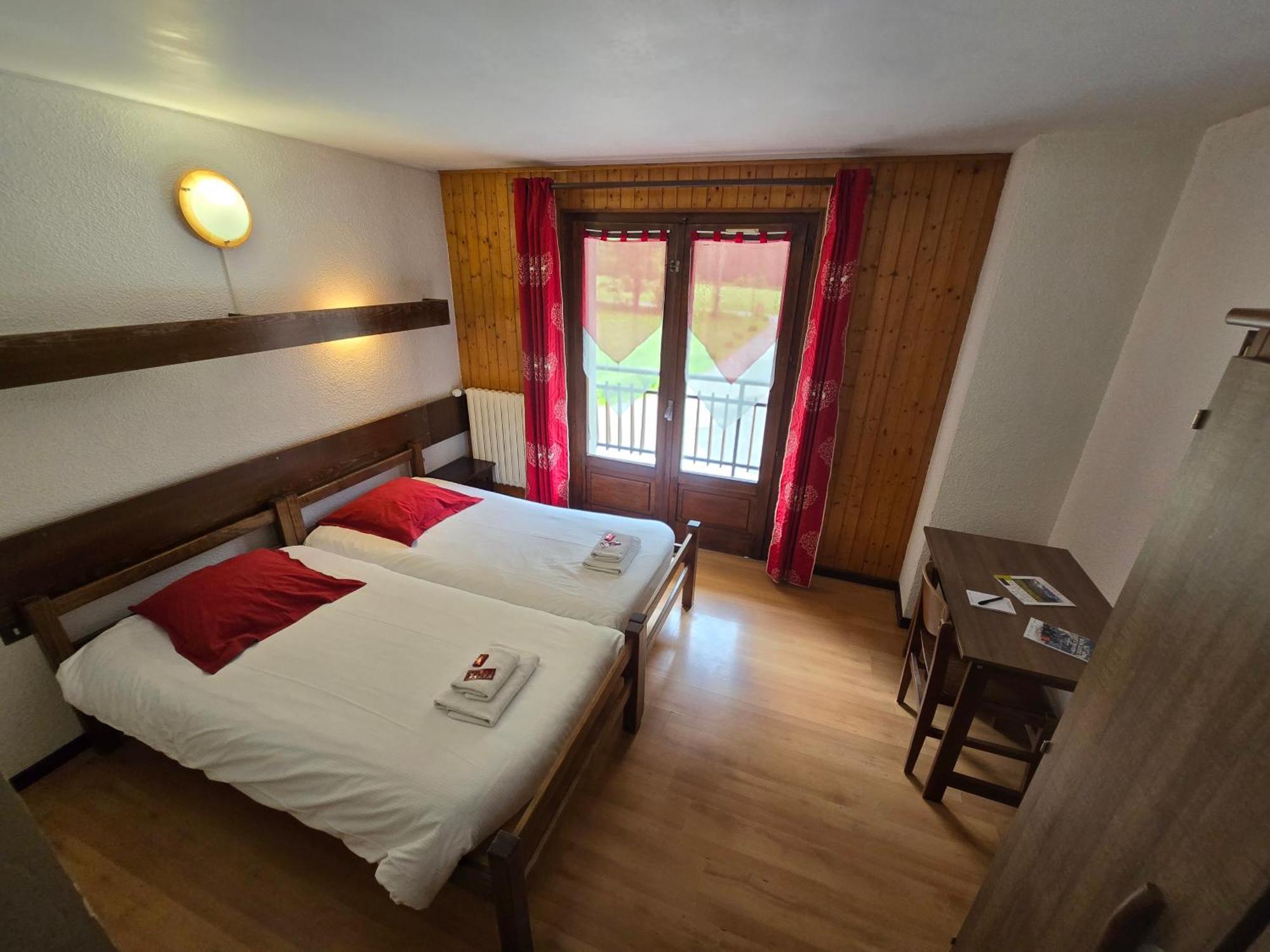 Hotel Et Centre De Vacances Le Choucas Sixt Екстериор снимка